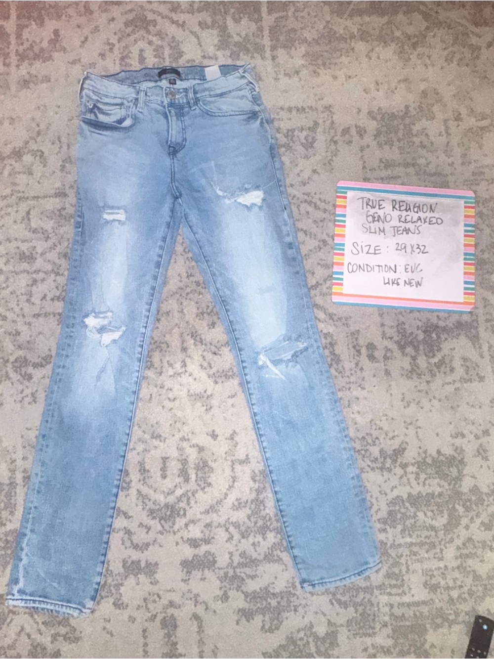 True Religion Geno Relaxed Slim Jeans
Size 29x32
EUC like new, used once
